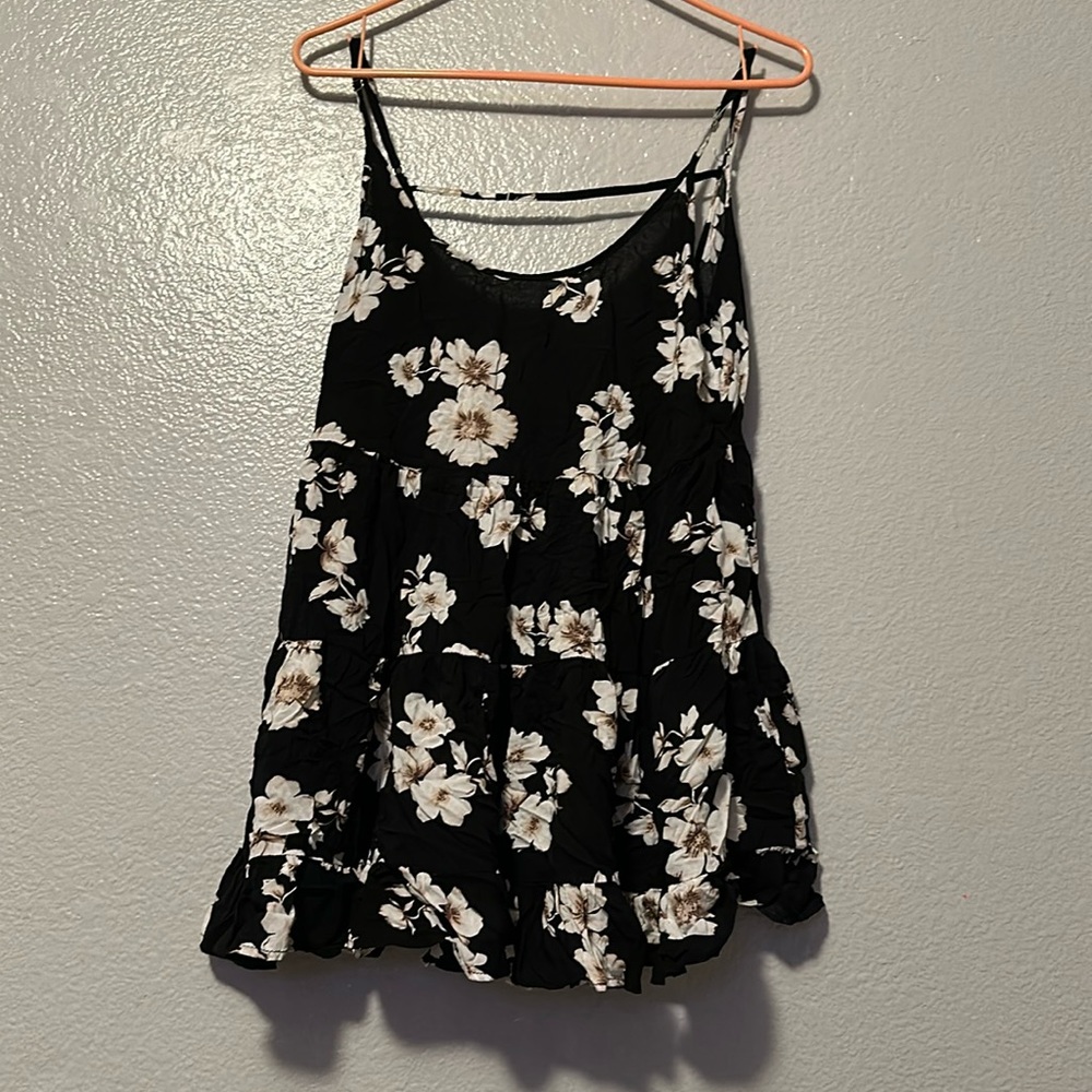 Brandy Melville Jada - Floral Dress, basically new